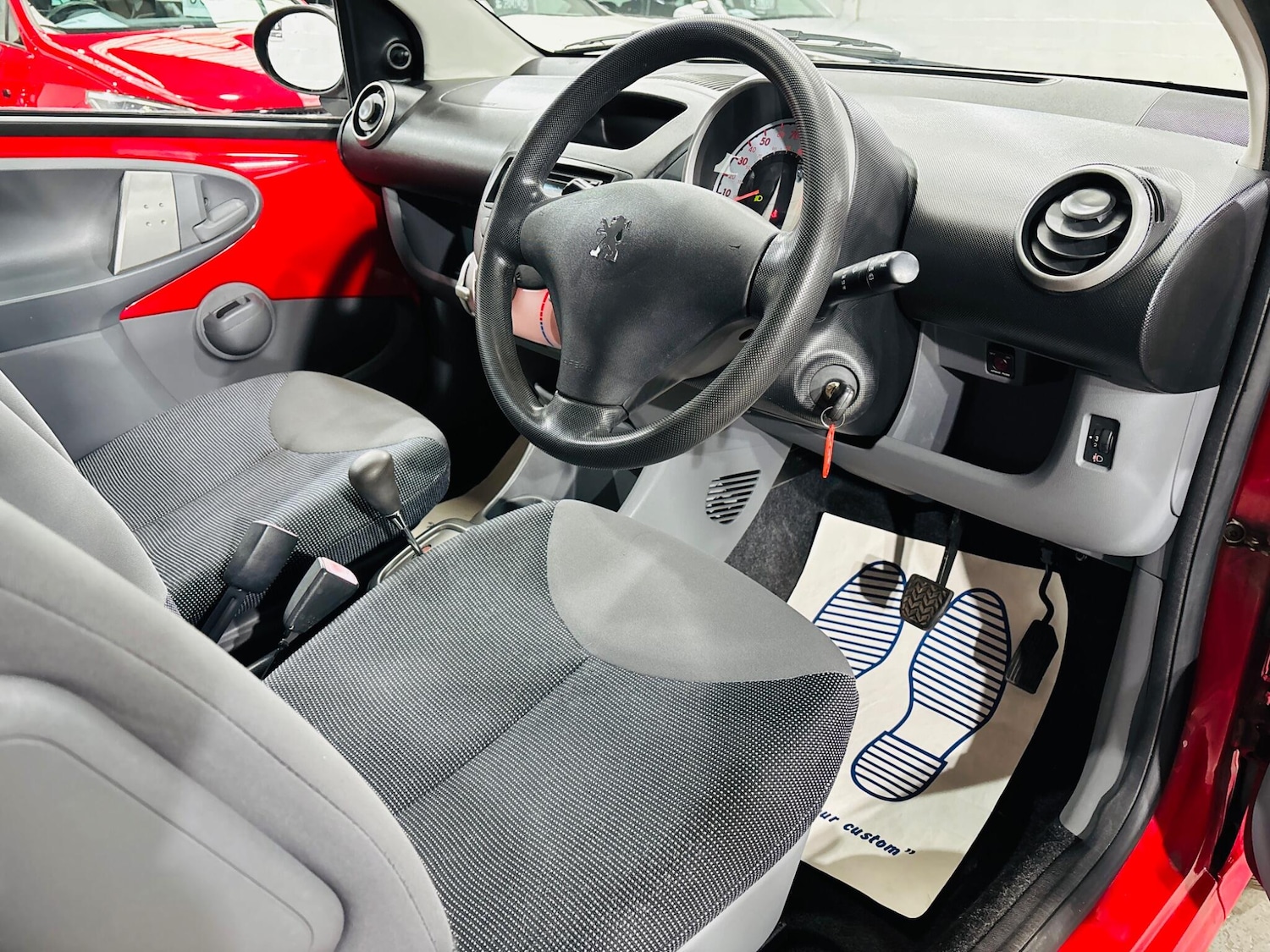 Used Peugeot 107 2006 for sale - 76633087: Photo 10