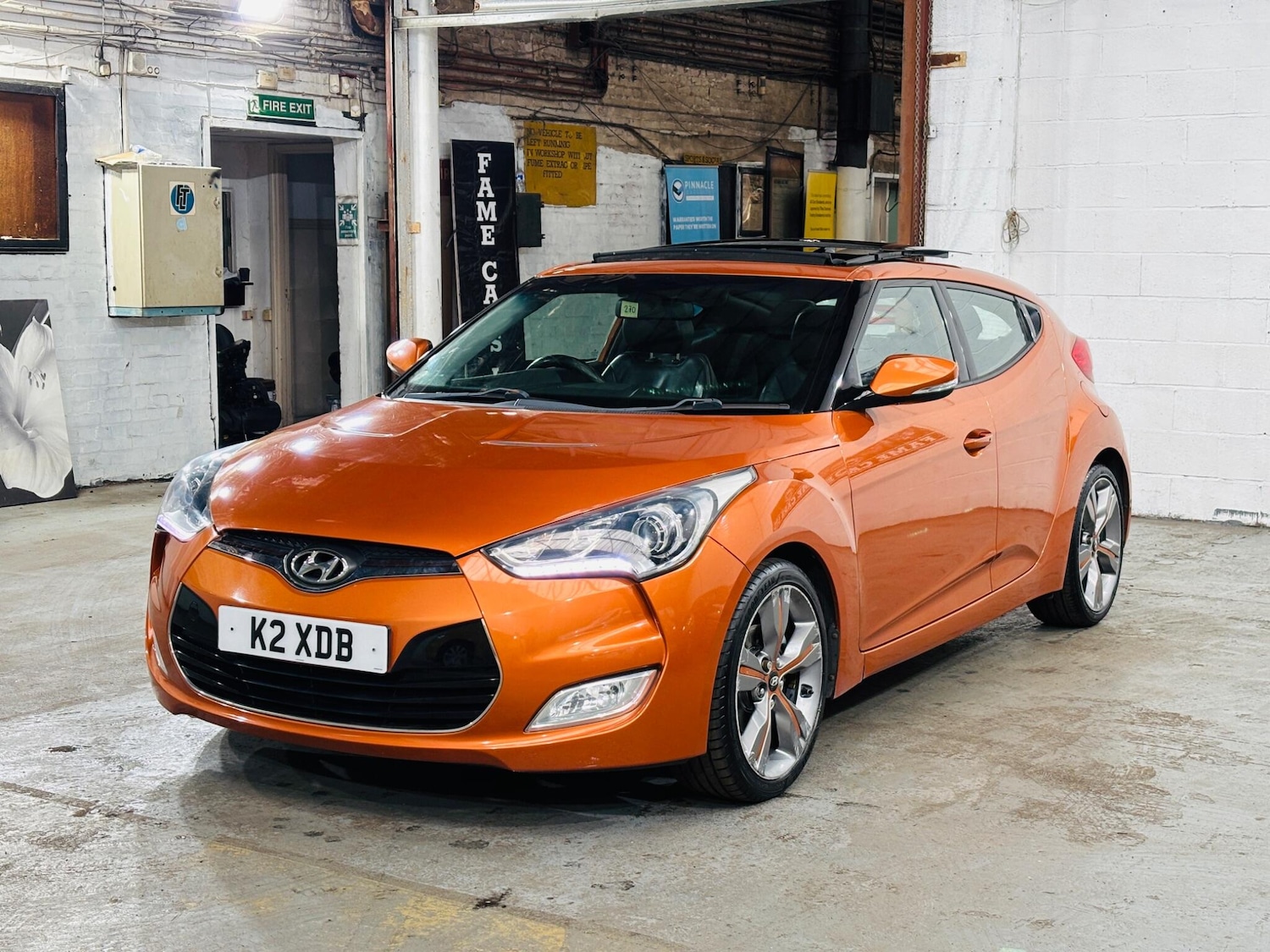 Used Hyundai Veloster for sale - 78135484: Photo 4