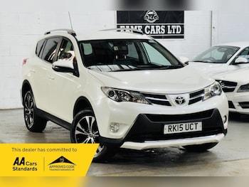 Used Toyota RAV4 2015 for sale - 79248001: Photo