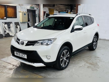 Used Toyota RAV4 2015 for sale - 79248001: Photo