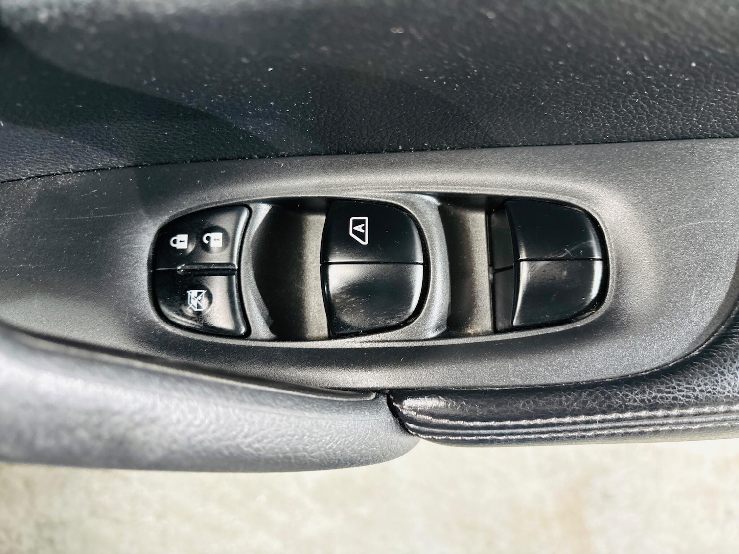 Used Nissan X-Trail for sale - 76994559: Photo 18