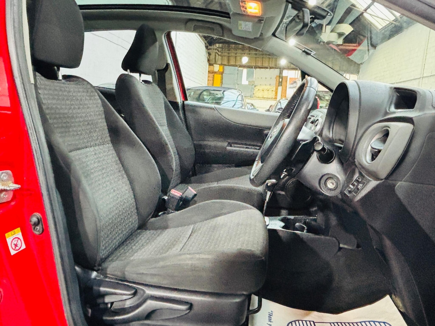 Used Toyota Yaris for sale - 78057945: Photo 13