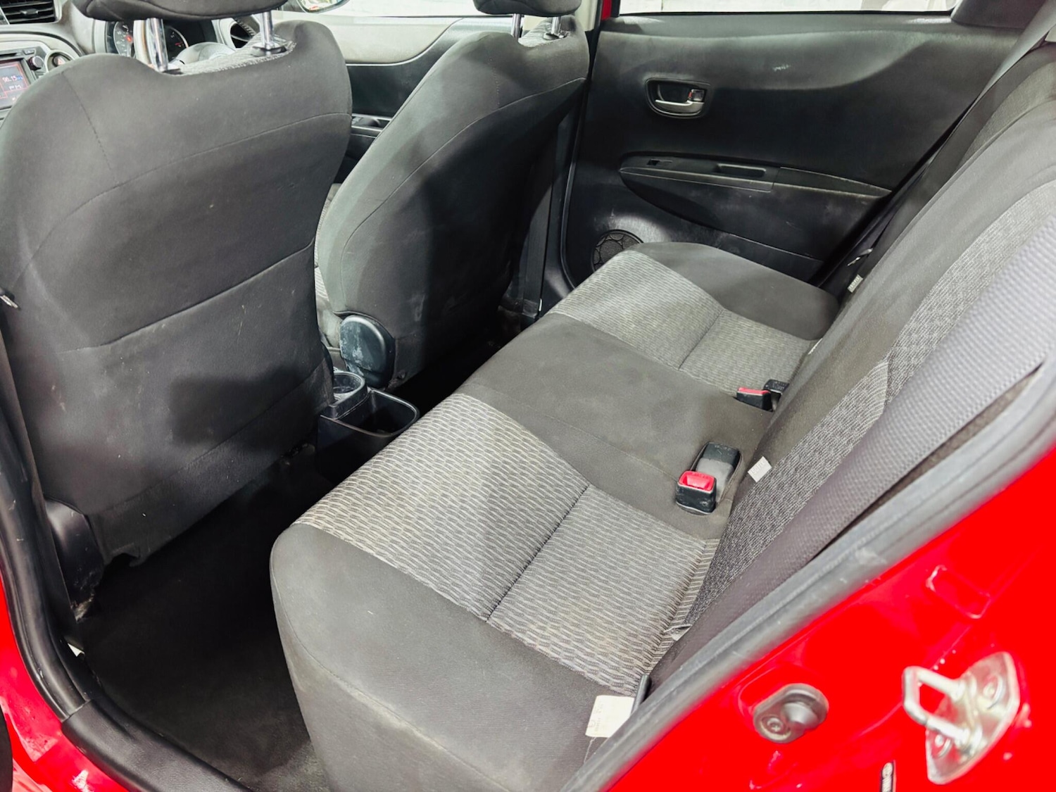 Used Toyota Yaris for sale - 78057945: Photo 16