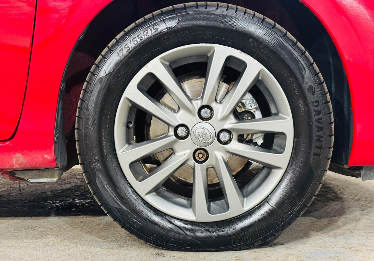 Used Toyota Yaris for sale - 78057945: Photo 32