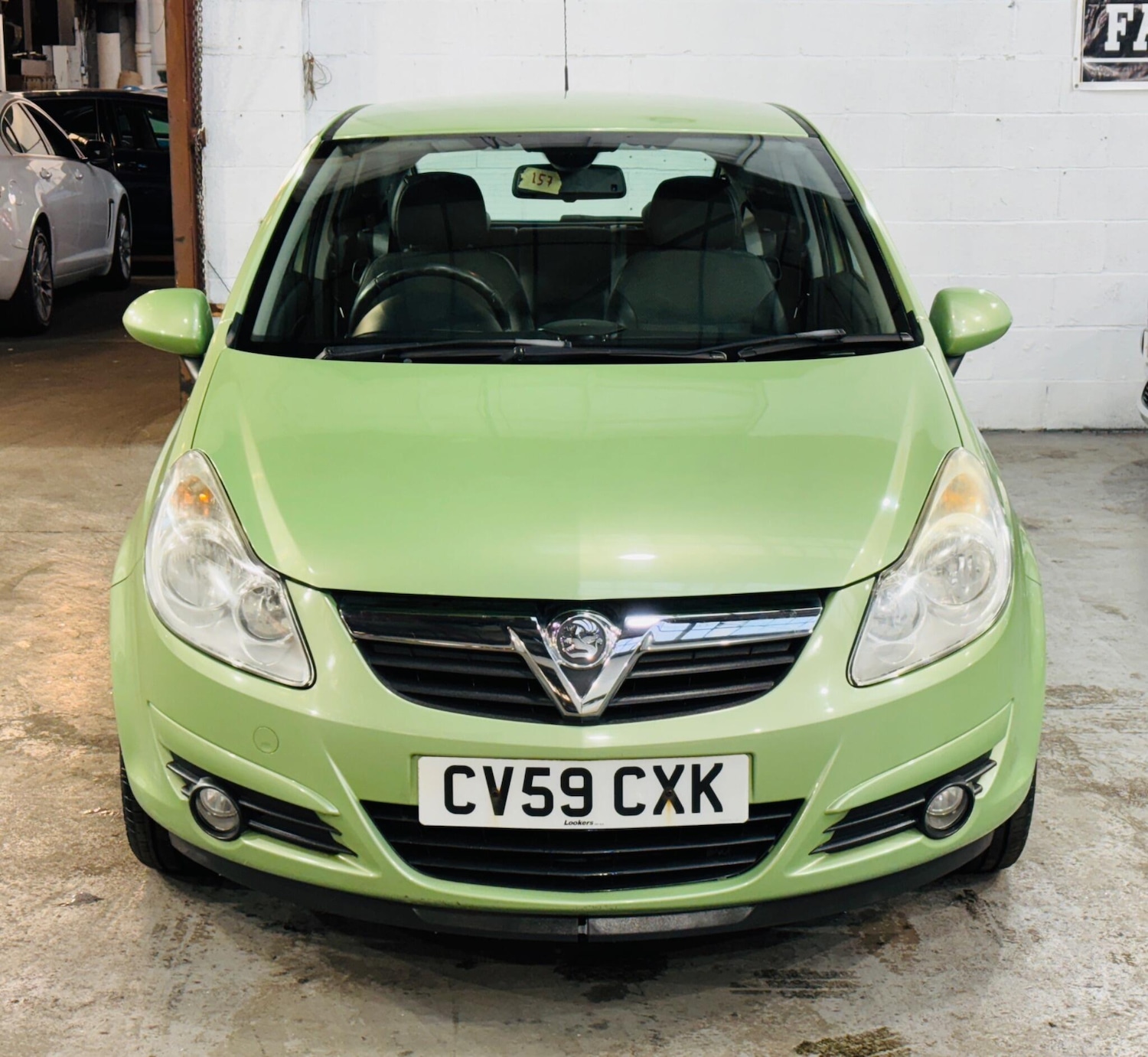 Used Vauxhall Corsa 2009 for sale - 77054031: Photo 2