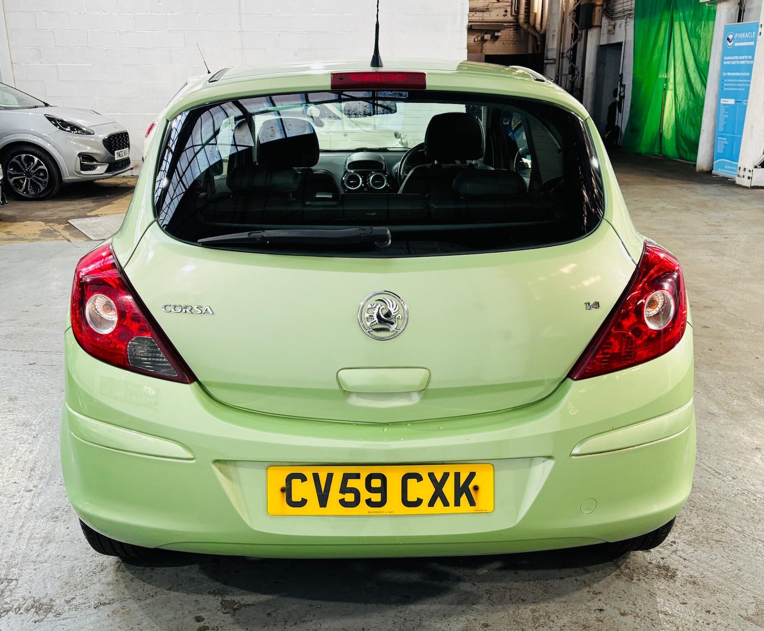 Used Vauxhall Corsa 2009 for sale - 77054031: Photo 6