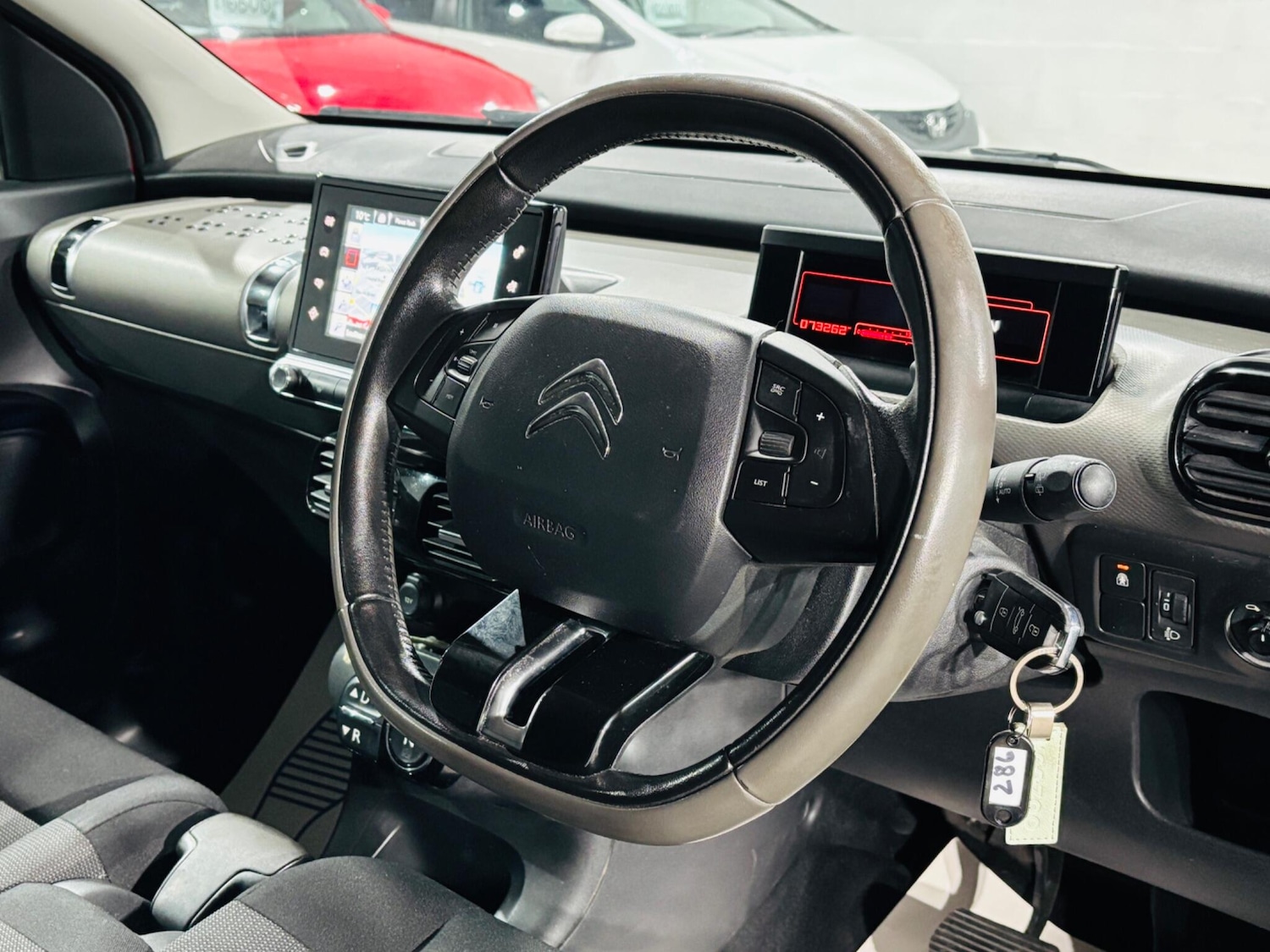 Used Citroen C4 Cactus 2015 for sale - 76377666: Photo 11