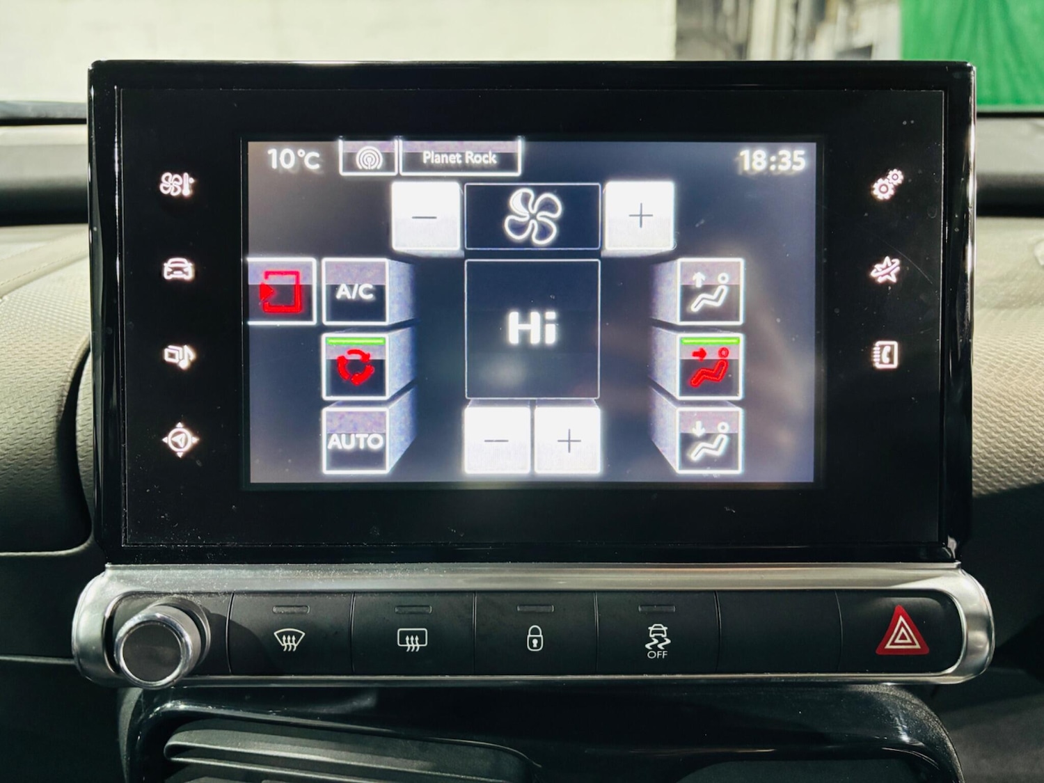 Used Citroen C4 Cactus 2015 for sale - 76377666: Photo 22
