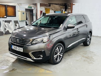 Used Peugeot 5008 2018 for sale - 79224368: Photo