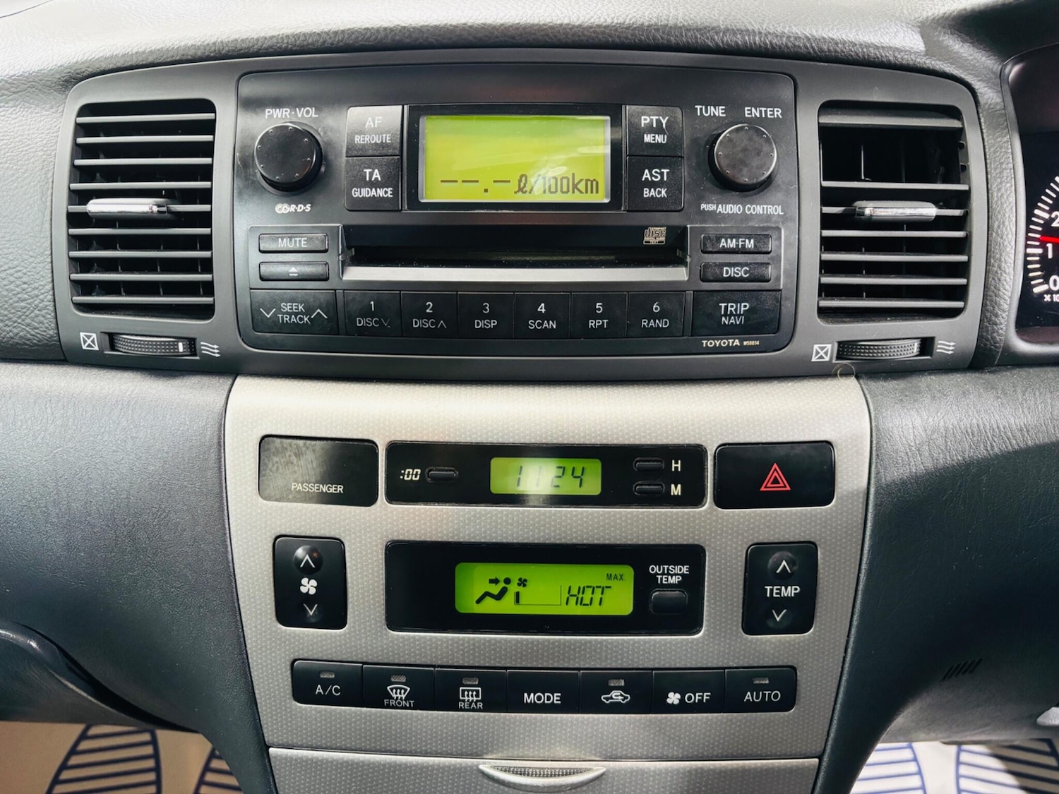 Used Toyota Corolla for sale - 77737860: Photo 21