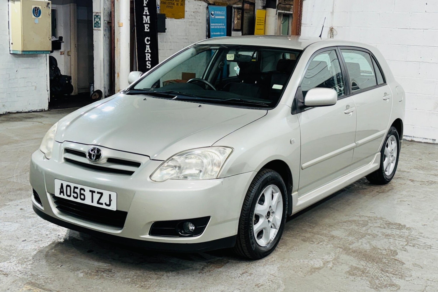 Used Toyota Corolla for sale - 77737860: Photo 4