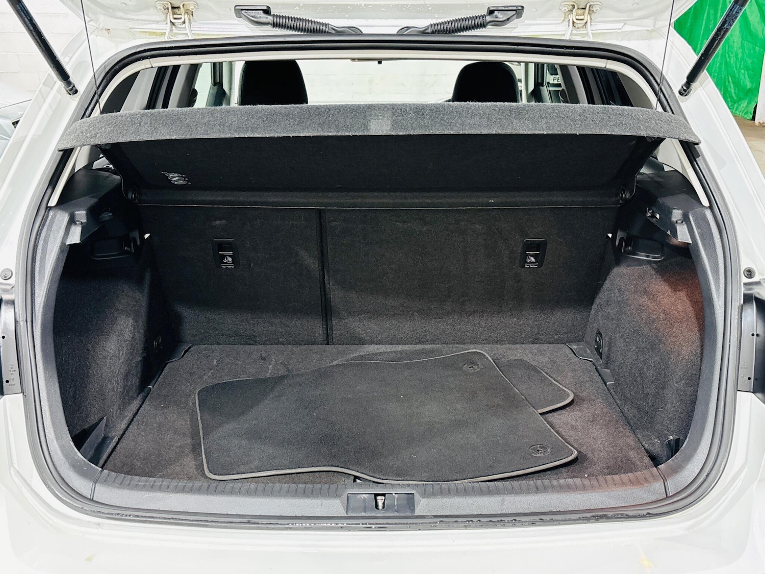 Vehicle 33