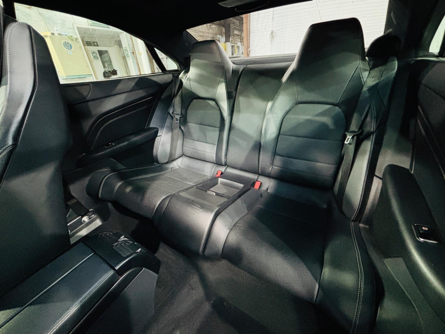 Used Mercedes-Benz E Class for sale - 76995711: Photo 16