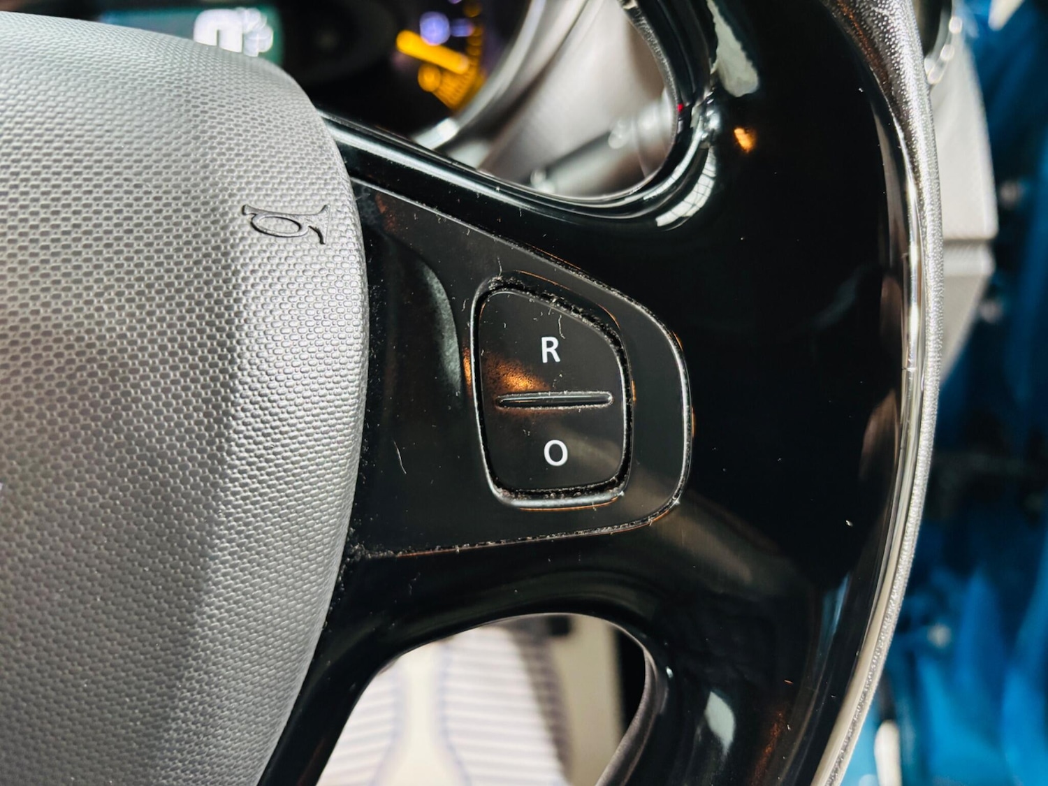 Used Renault Captur 2015 for sale - 77784104: Photo 19