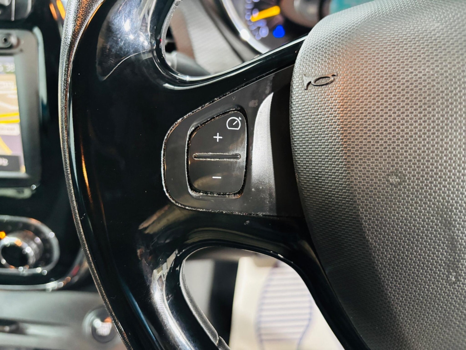 Used Renault Captur 2015 for sale - 77784104: Photo 20