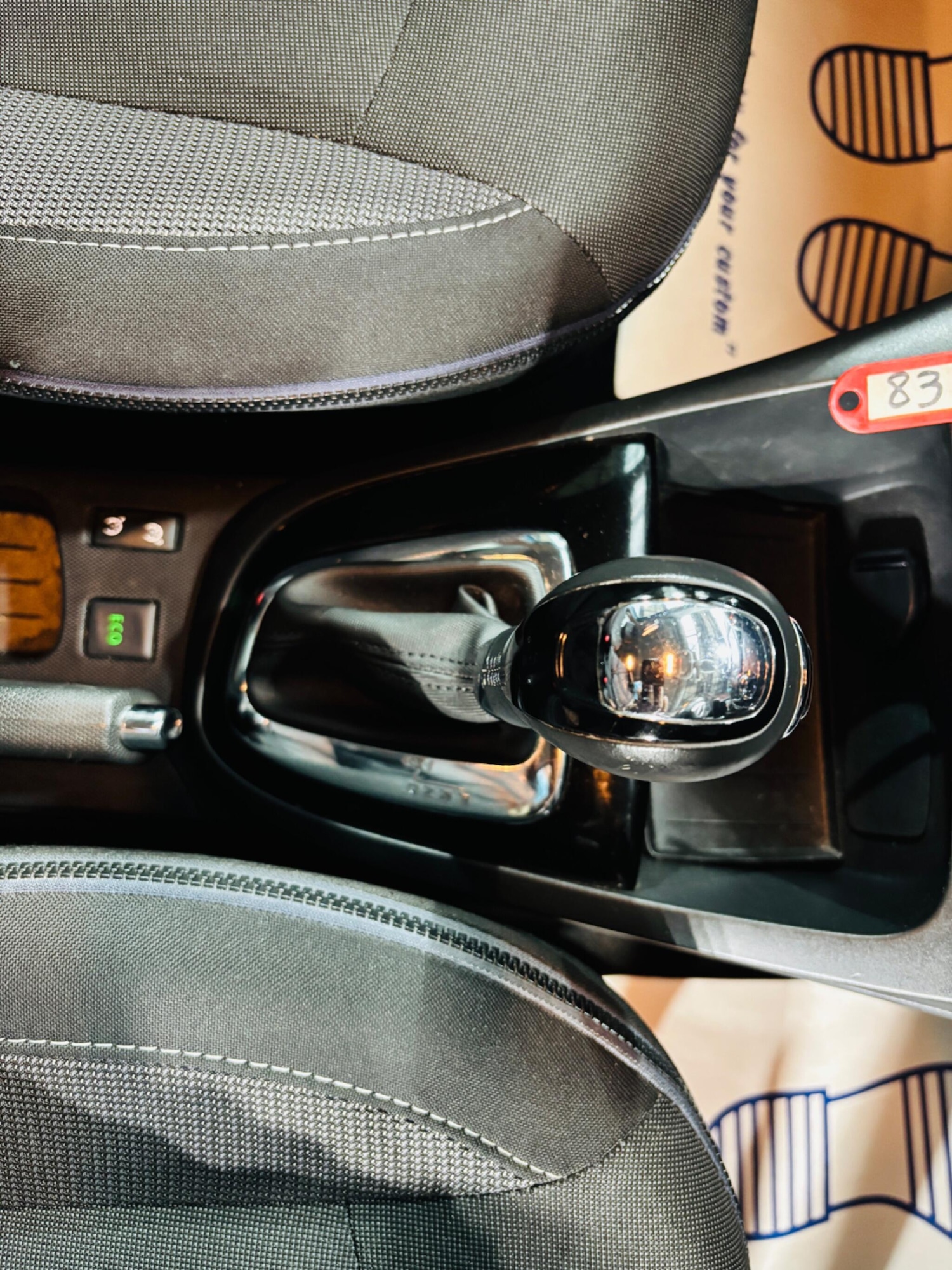 Used Renault Captur 2015 for sale - 77784104: Photo 26