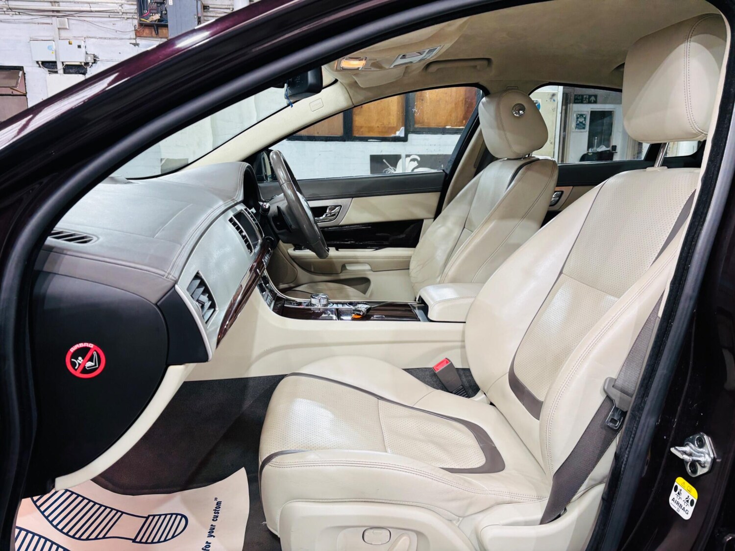 Used Jaguar XF 2012 for sale - 77611723: Photo 15