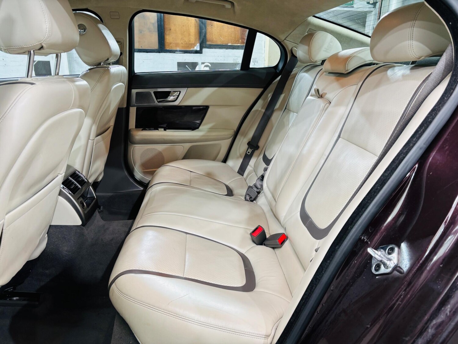 Used Jaguar XF 2012 for sale - 77611723: Photo 16