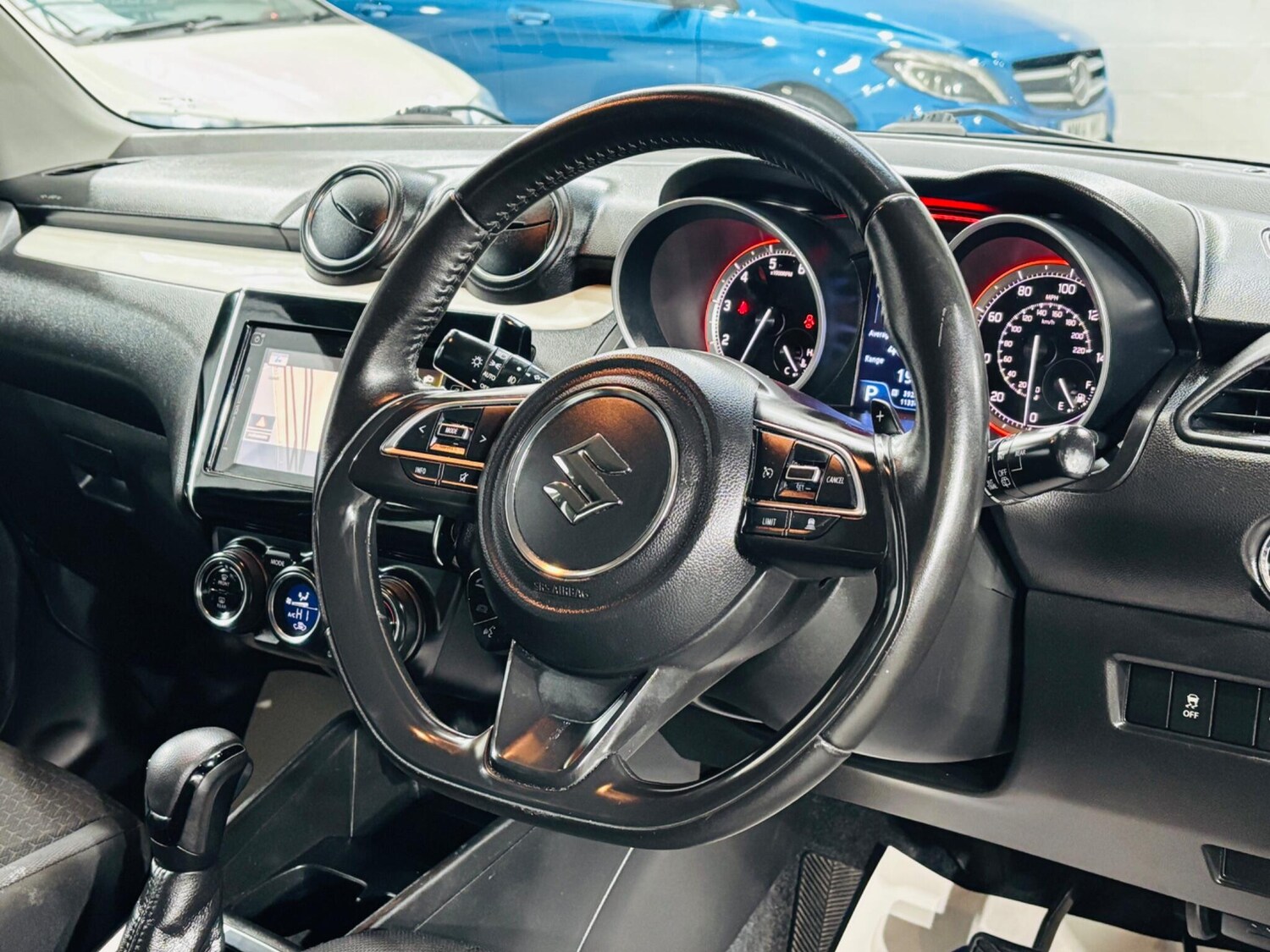 Used Suzuki Swift 2020 for sale - 76327029: Photo 11