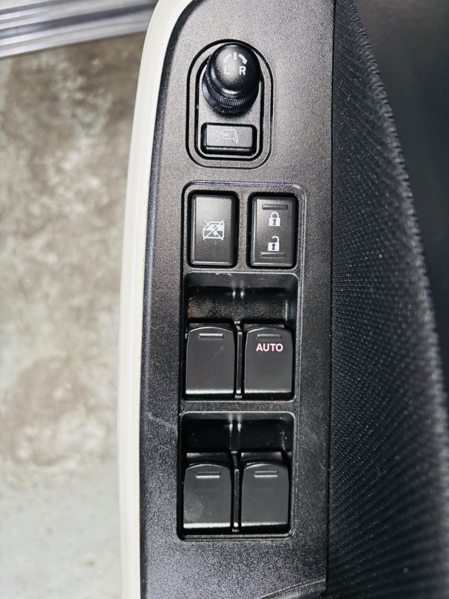 Used Suzuki Swift 2020 for sale - 76327029: Photo 17