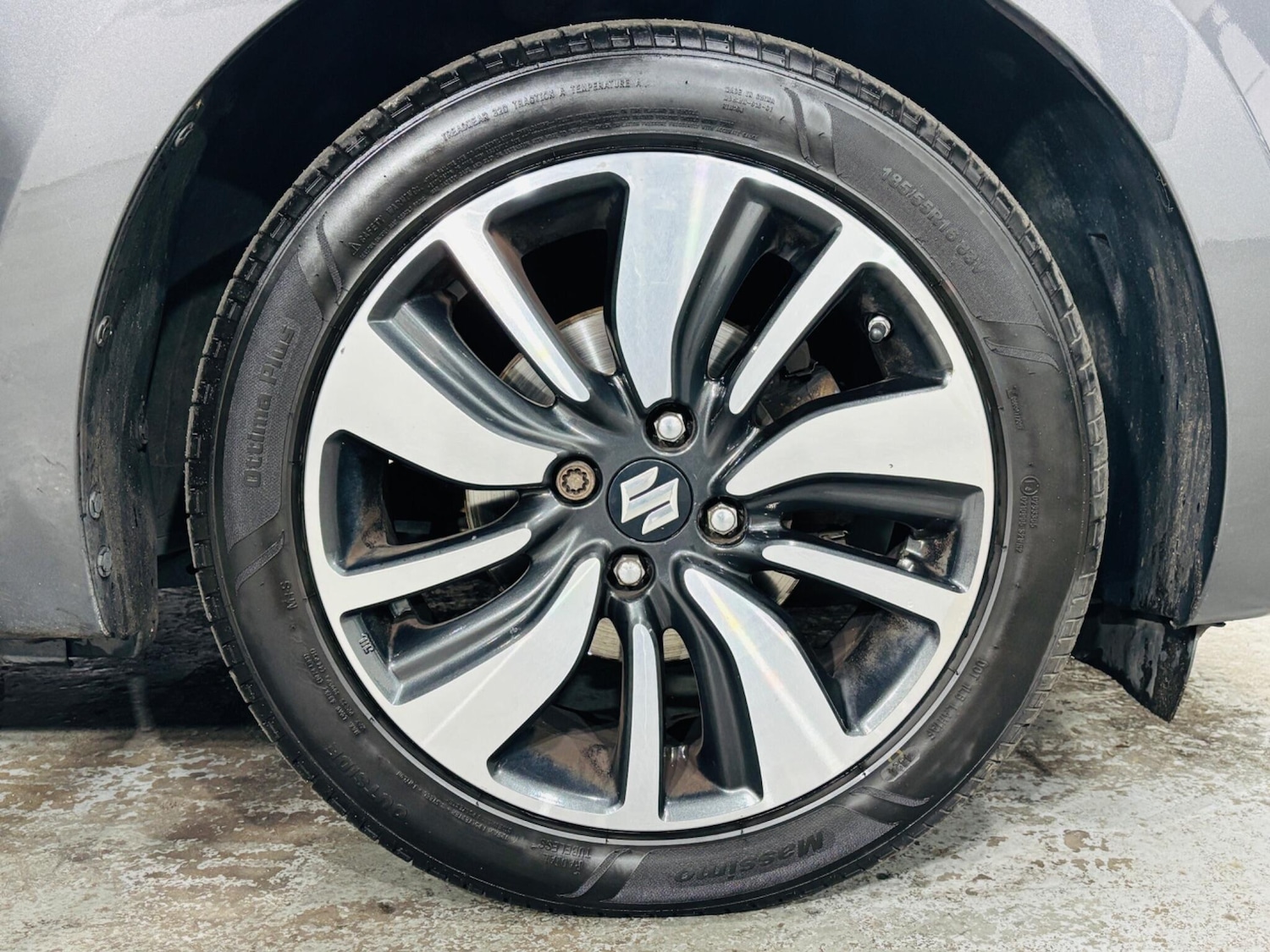 Used Suzuki Swift 2020 for sale - 76327029: Photo 32