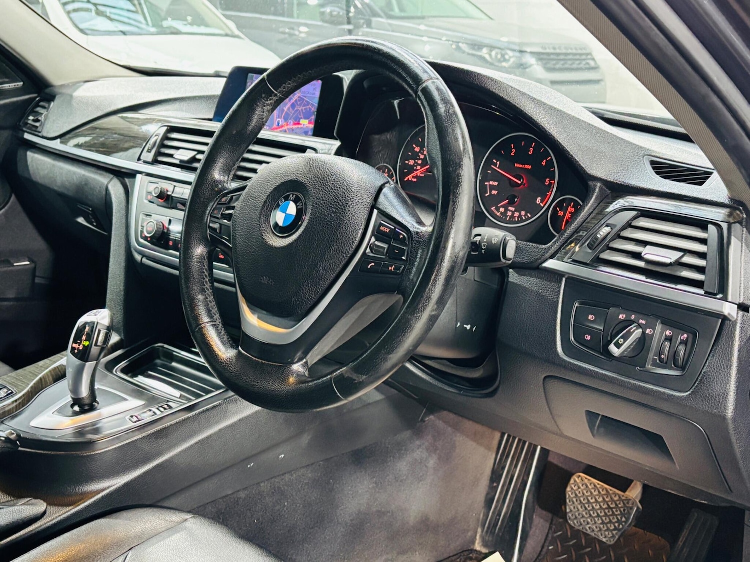 Used BMW 3 Series 2012 for sale - 76988347: Photo 11