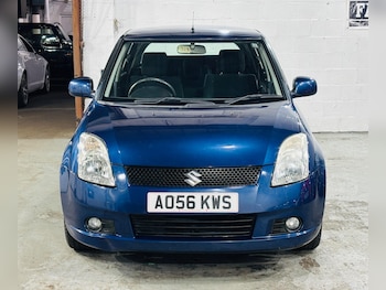 Used Suzuki Swift 2006 for sale - 76521870: Photo