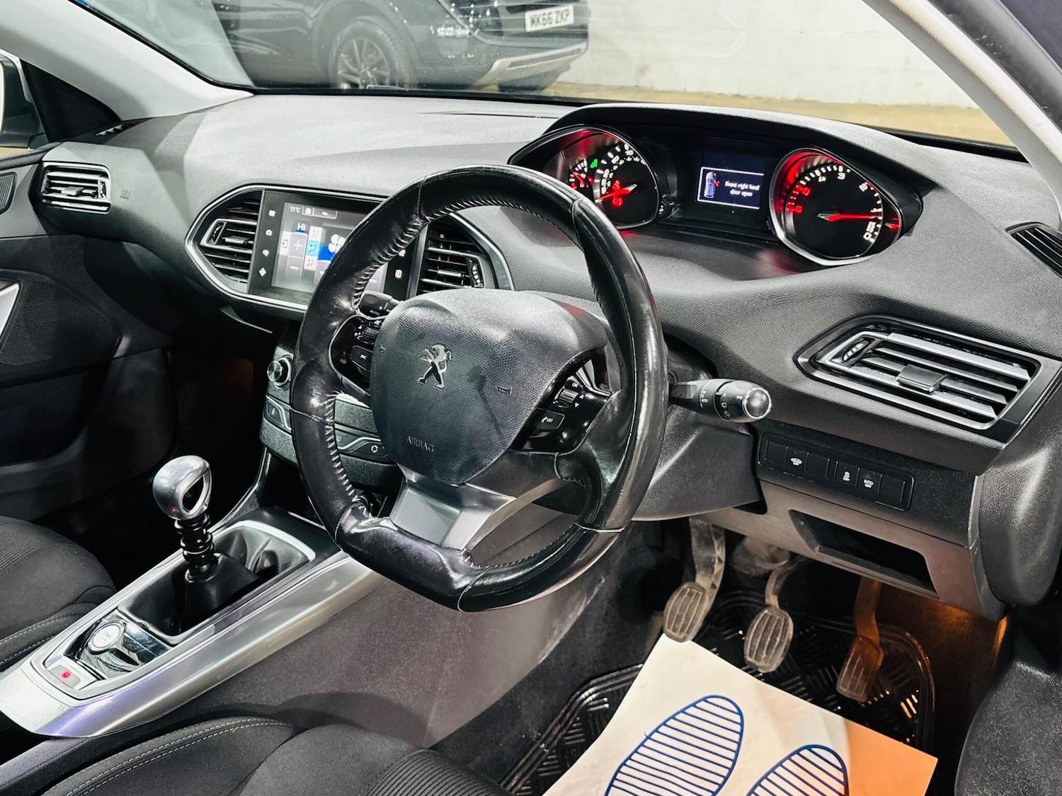 Used Peugeot 308 2014 for sale - 78007440: Photo 11