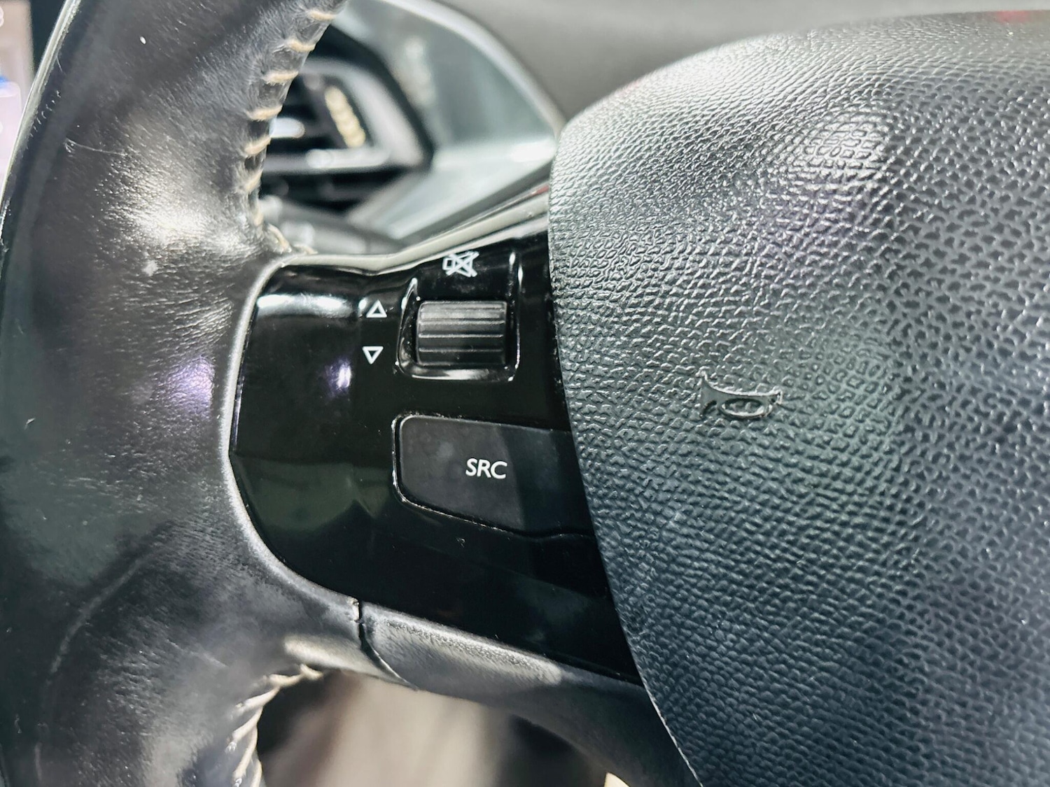 Used Peugeot 308 2014 for sale - 78007440: Photo 25