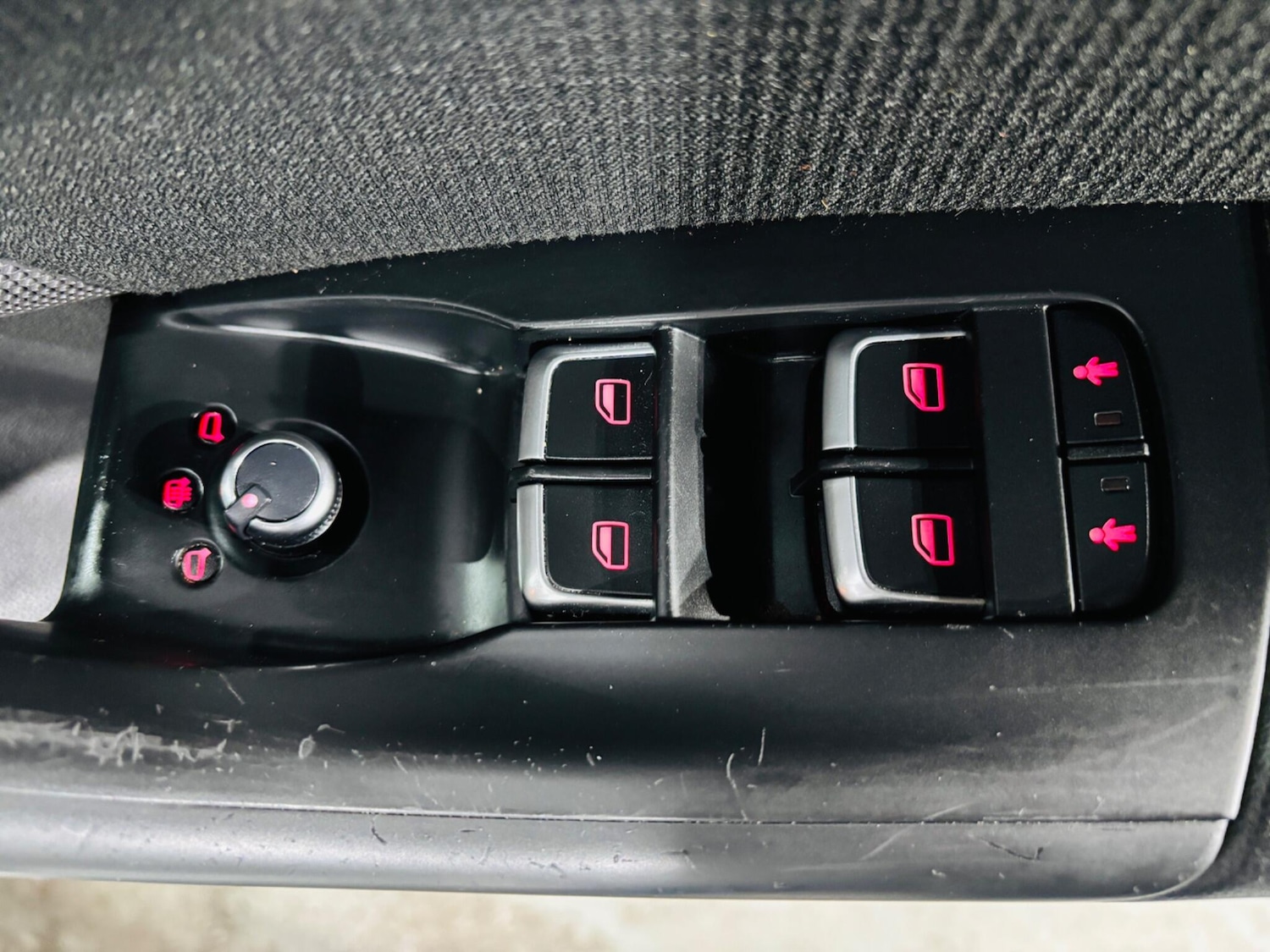 Used Audi Q3 2013 for sale - 76398040: Photo 17