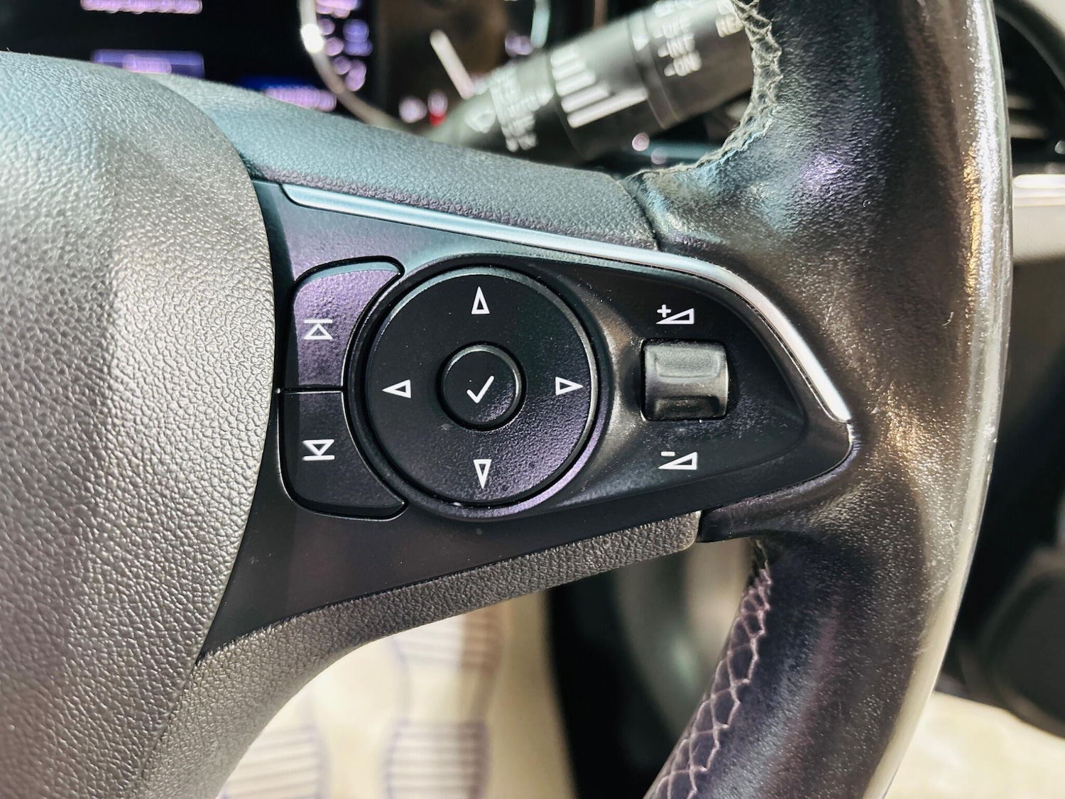 Used Vauxhall Insignia 2018 for sale - 76613356: Photo 20