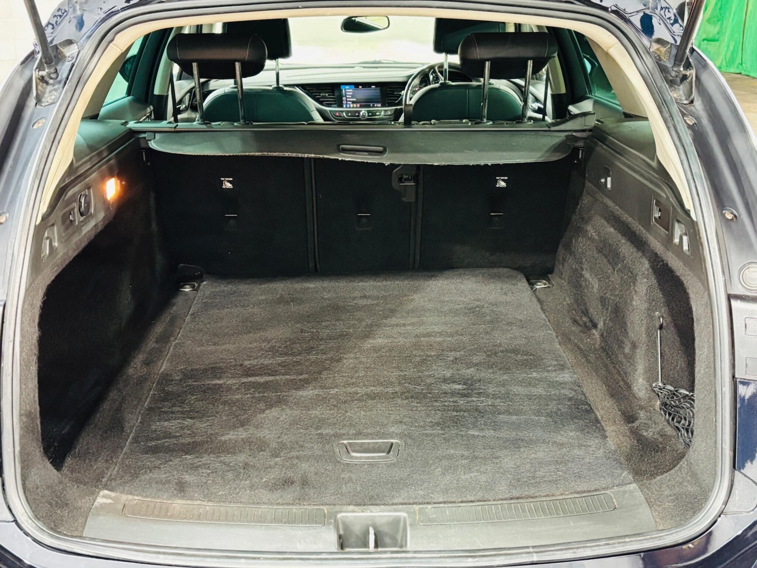 Used Vauxhall Insignia 2018 for sale - 76613356: Photo 32