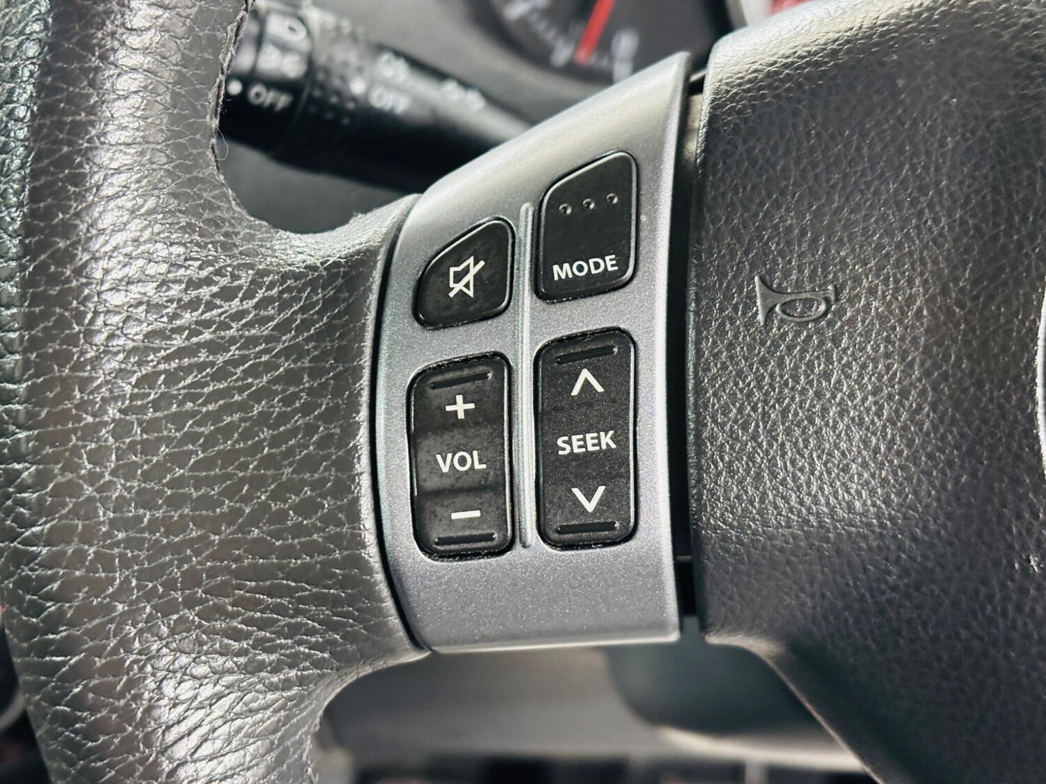 Used Suzuki Swift 2010 for sale - 77908450: Photo 22