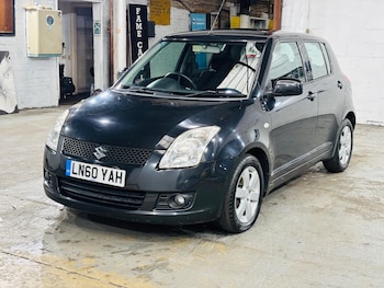 Used Suzuki Swift 2010 for sale - 77908450: Photo