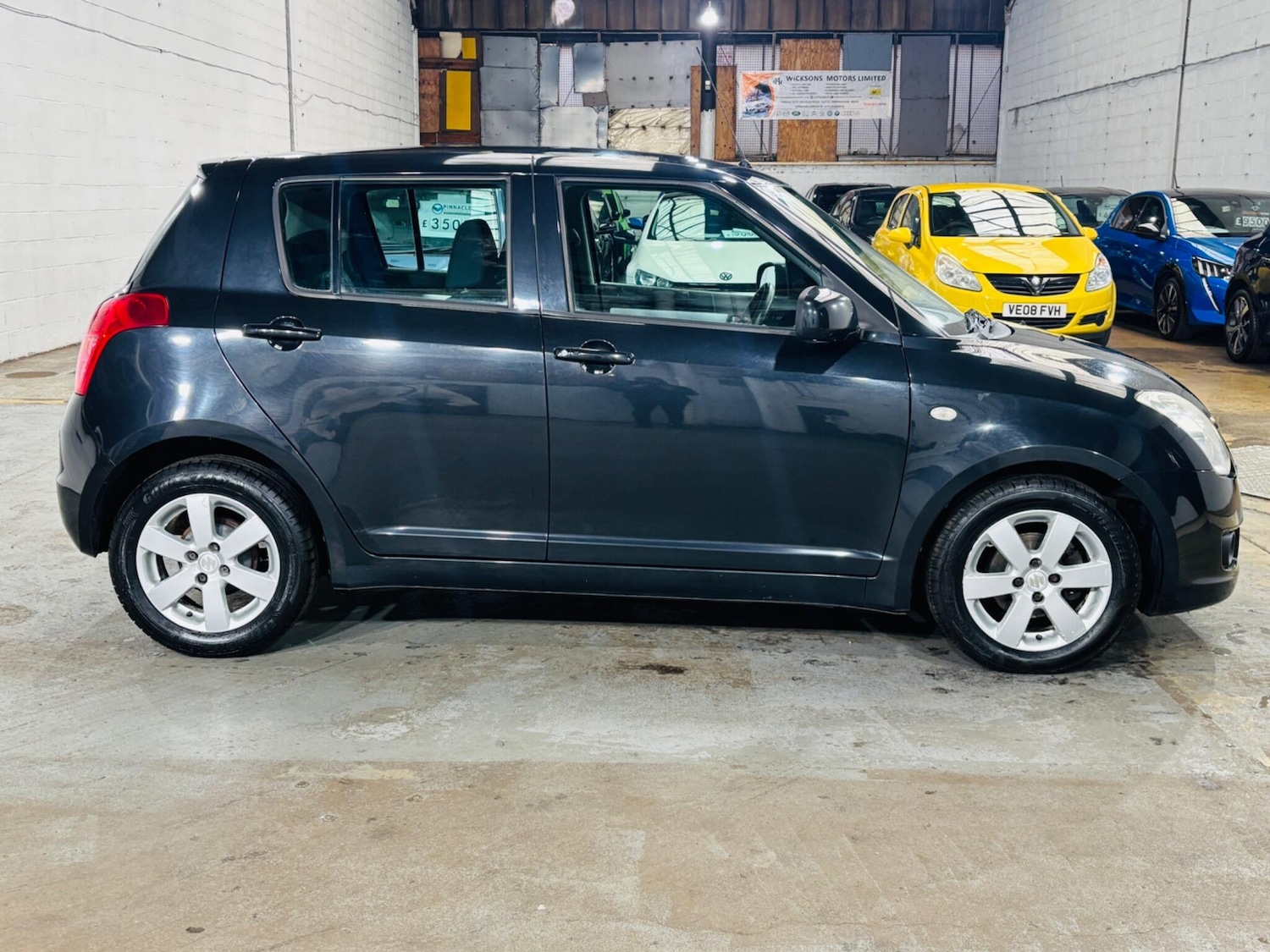 Used Suzuki Swift 2010 for sale - 77908450: Photo 8