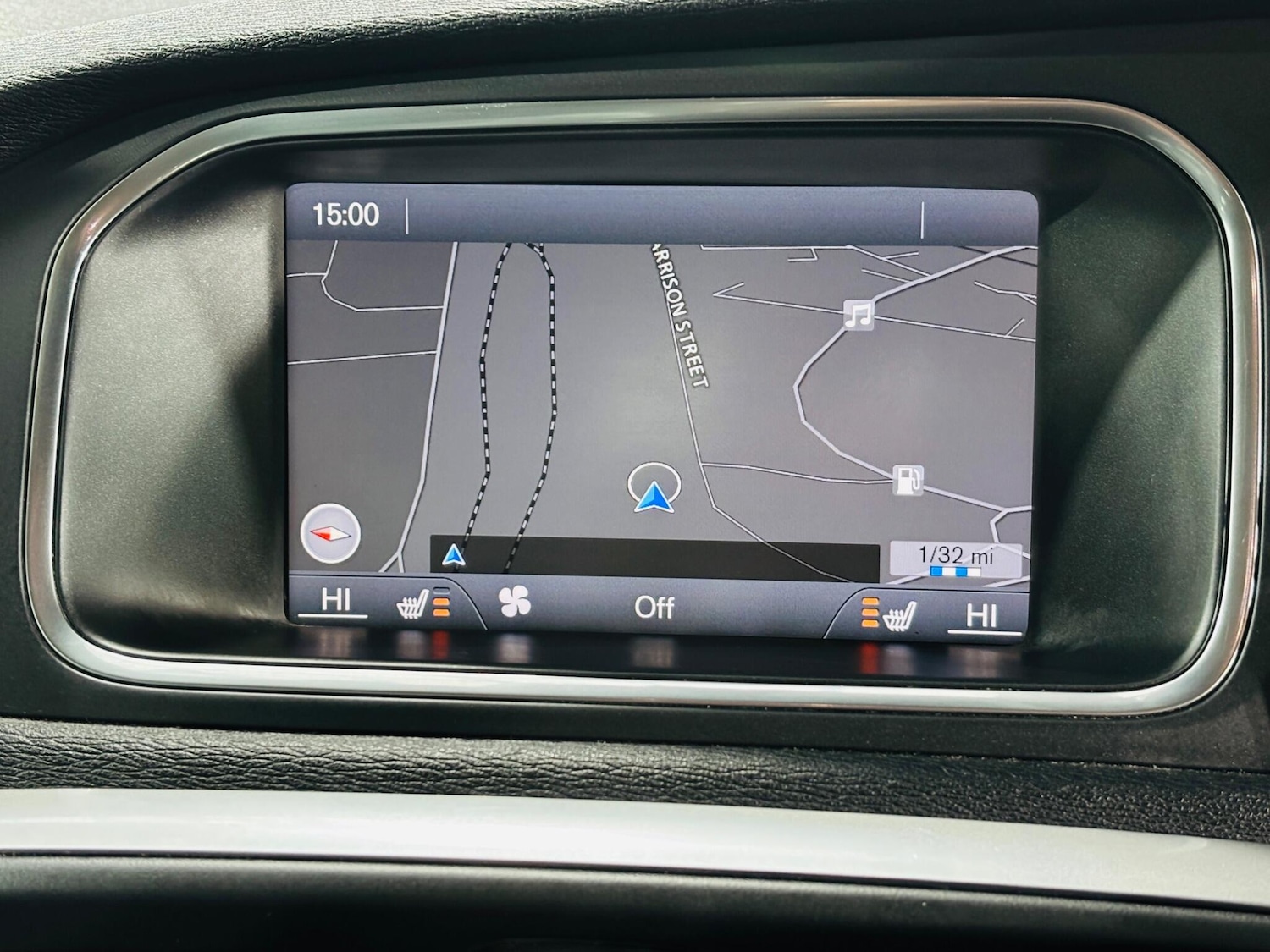 Used Volvo V40 2013 for sale - 76865437: Photo 21