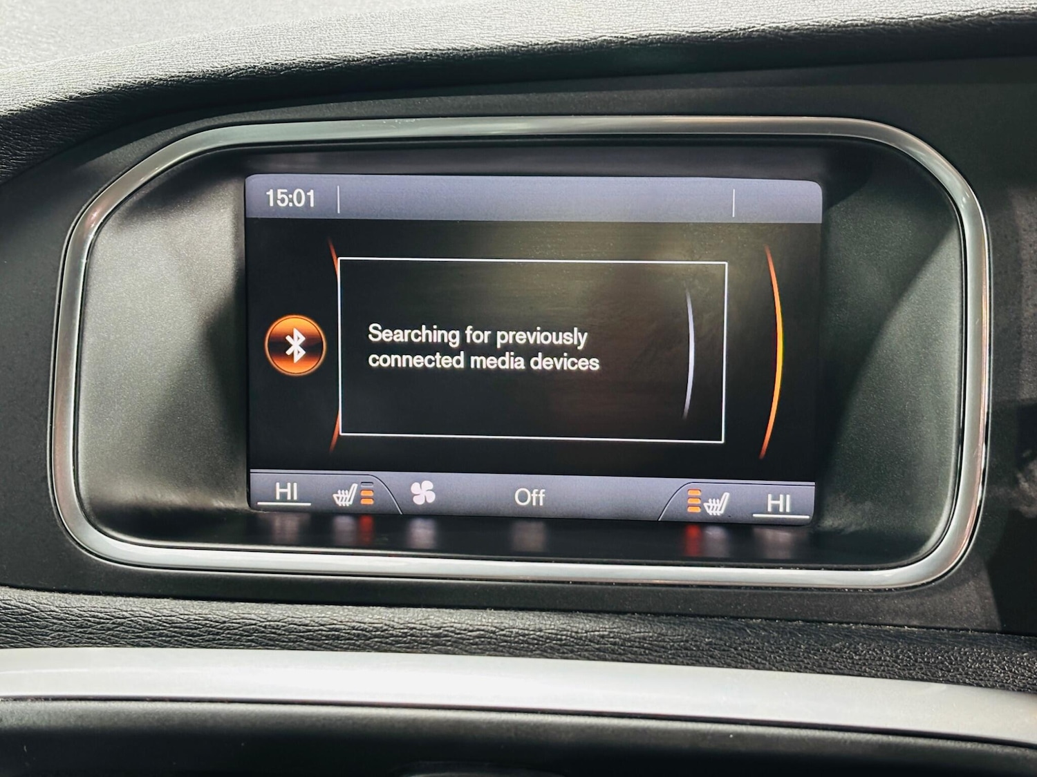 Used Volvo V40 2013 for sale - 76865437: Photo 22