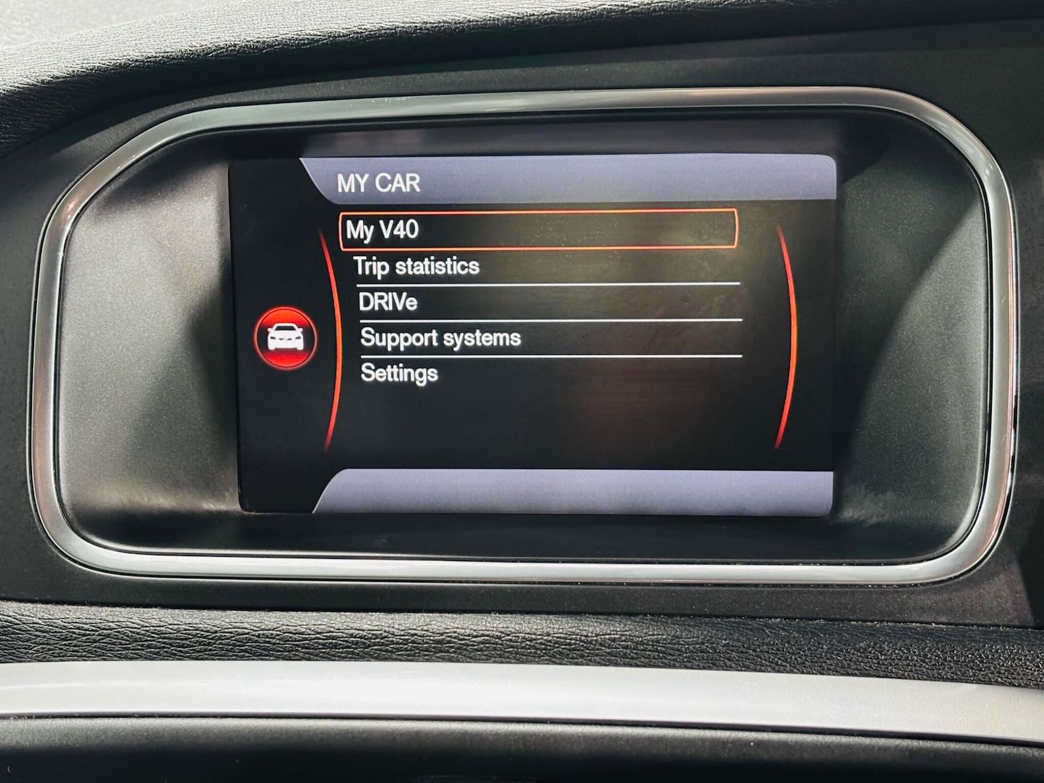 Used Volvo V40 2013 for sale - 76865437: Photo 24