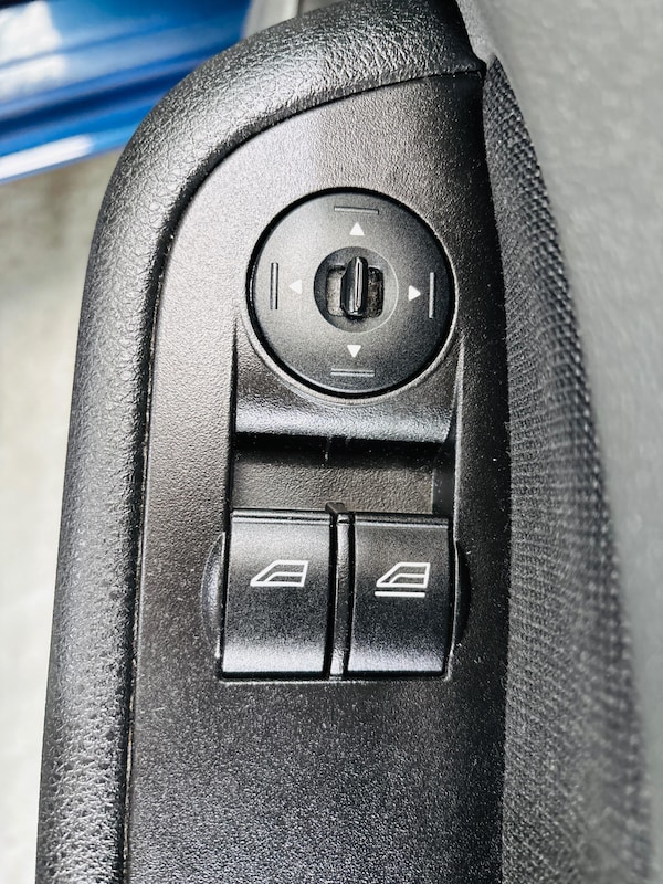 Used Ford Focus 2009 for sale - 76228077: Photo 17
