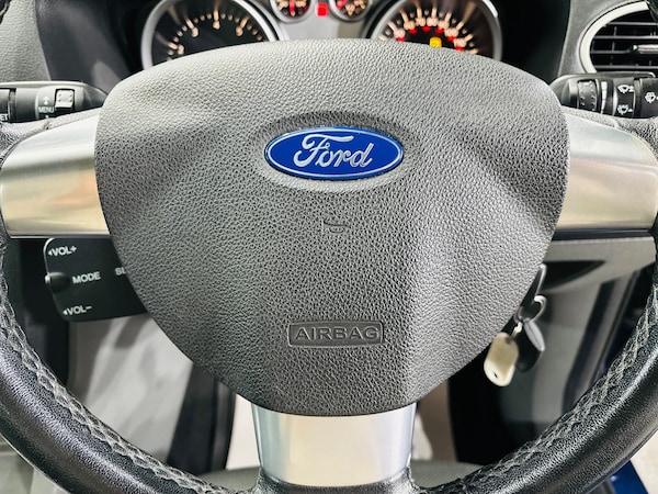 Used Ford Focus 2009 for sale - 76228077: Photo 20