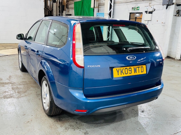 Used Ford Focus 2009 for sale - 76228077: Photo 7