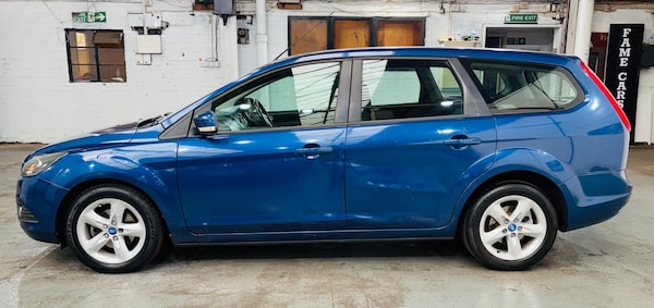 Used Ford Focus 2009 for sale - 76228077: Photo 9