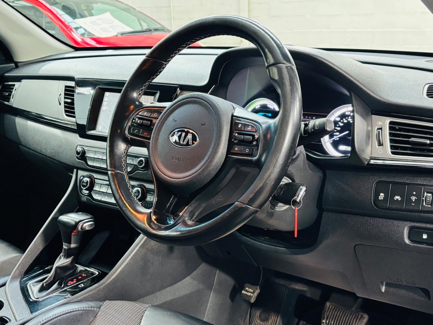 Used Kia Niro 2017 for sale - 78072244: Photo 11