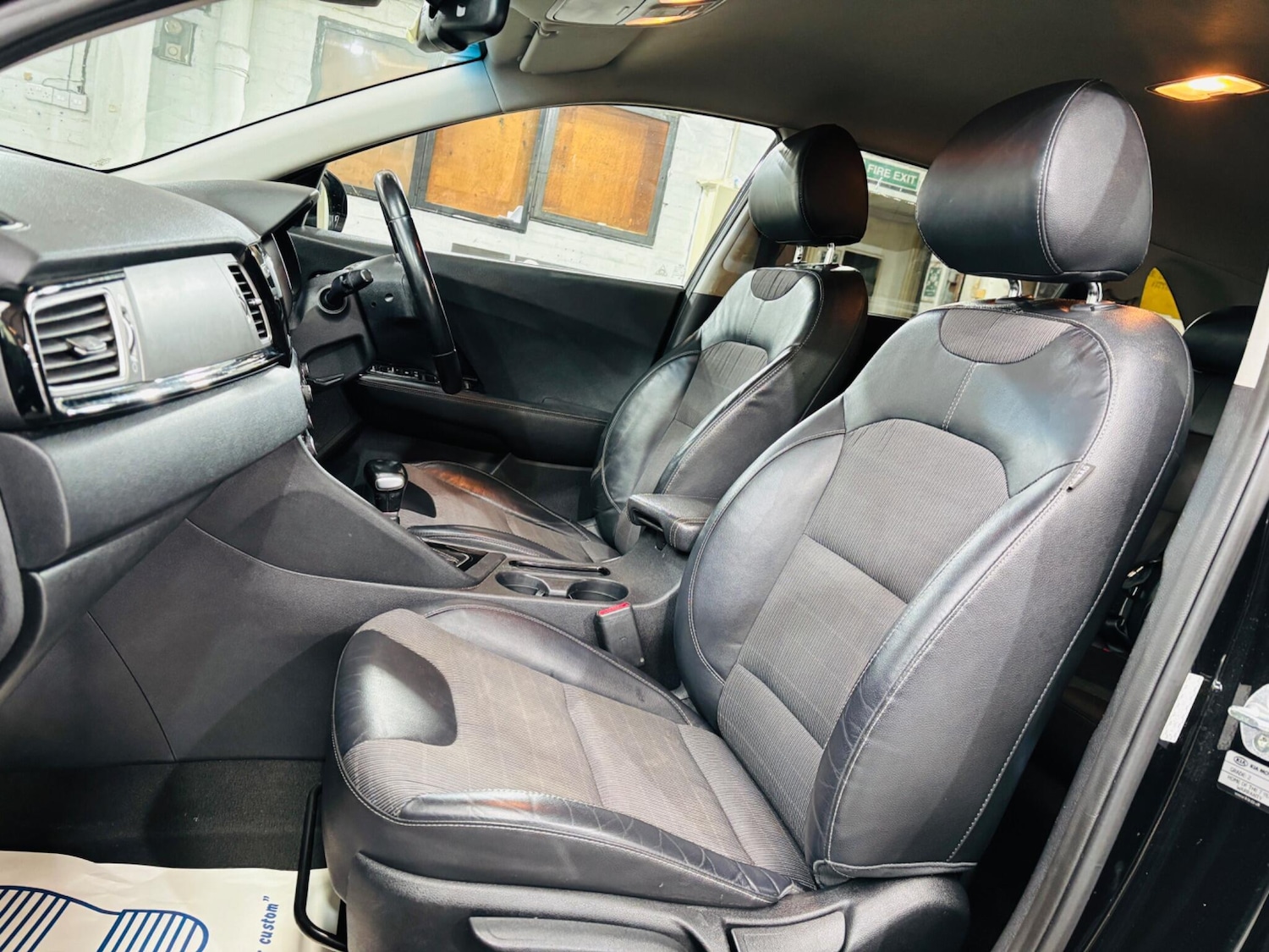 Used Kia Niro 2017 for sale - 78072244: Photo 15