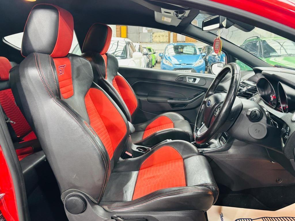 Used Ford Fiesta 2016 for sale - 77054098: Photo 13