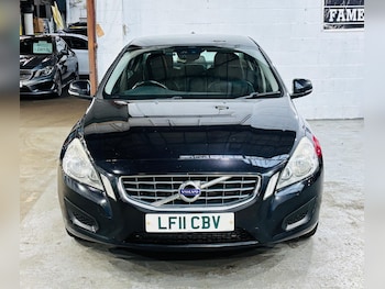 Used Volvo S60 2014 for sale - 78685234: Photo