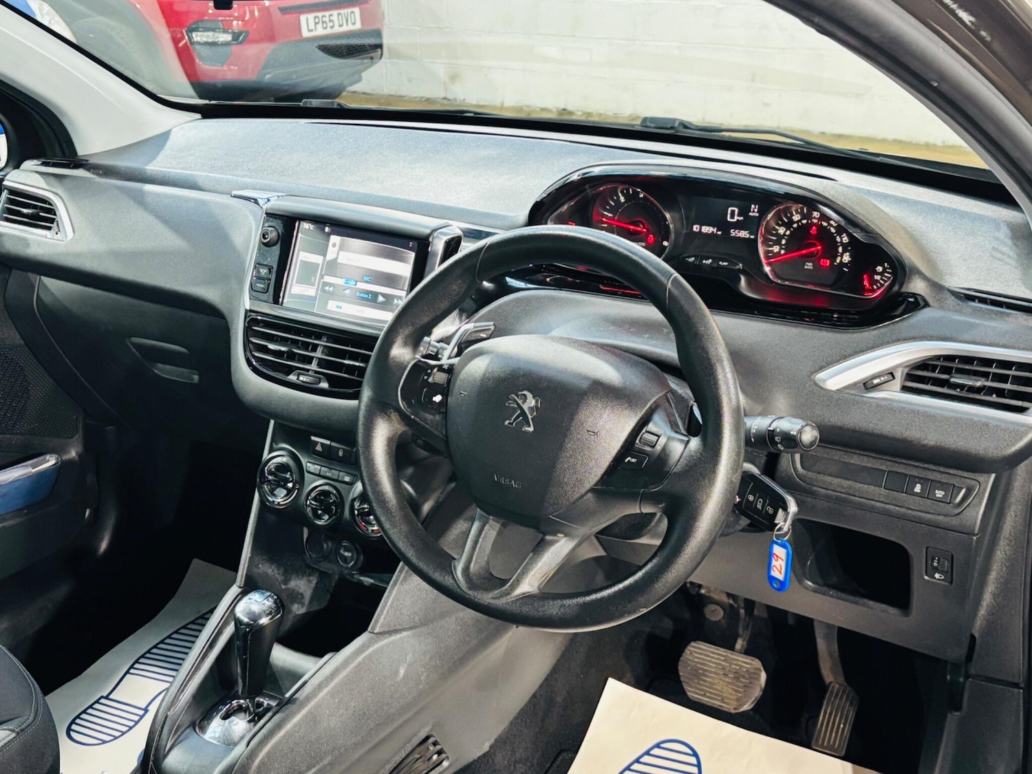 Used Peugeot 208 2014 for sale - 78171023: Photo 11