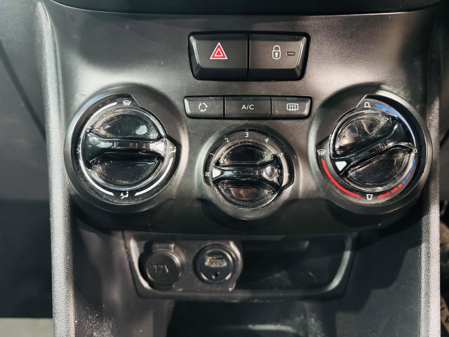 Used Peugeot 208 2014 for sale - 78171023: Photo 19