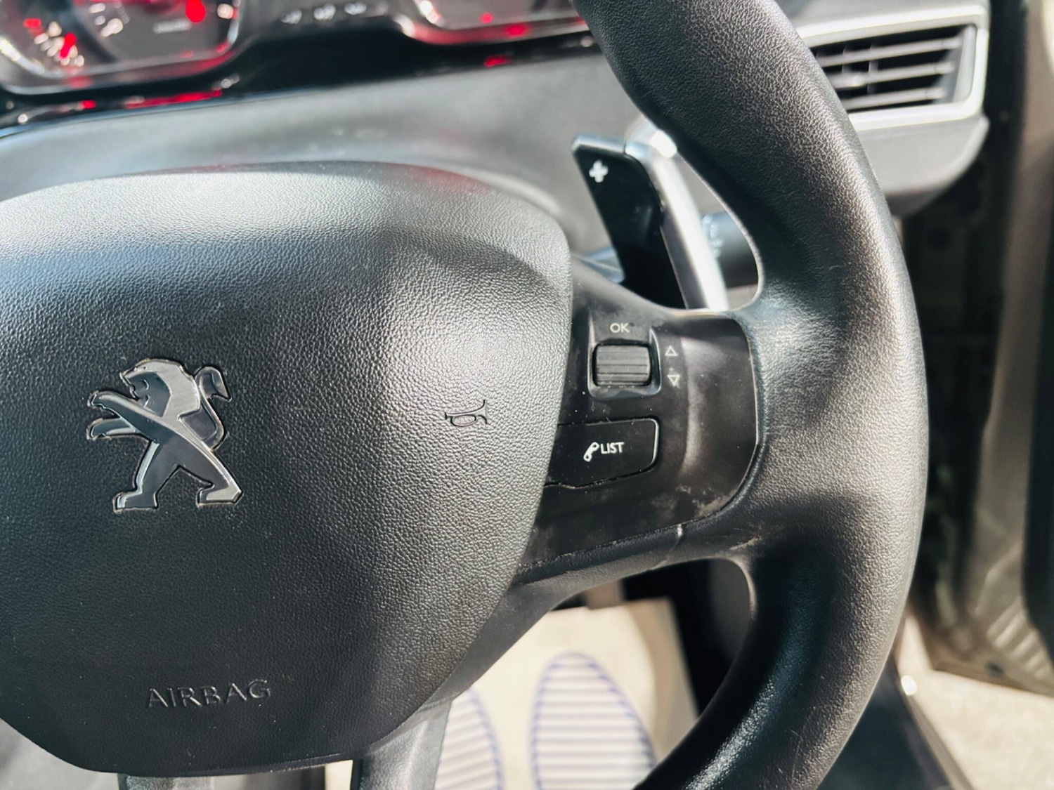 Used Peugeot 208 2014 for sale - 78171023: Photo 22