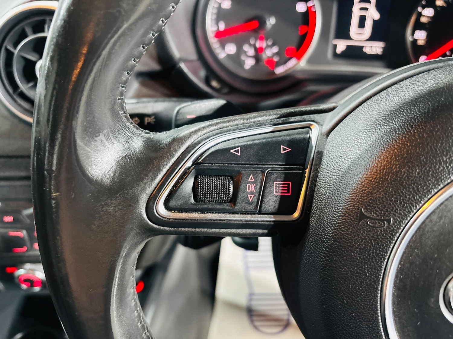 Used Audi A1 2012 for sale - 76613269: Photo 21